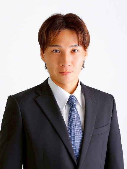 山岸祐也